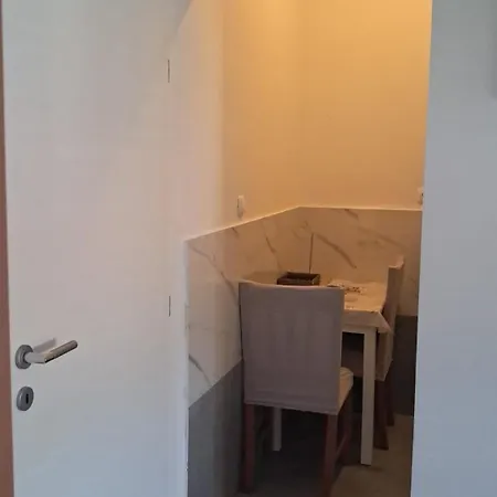 Healing Gem Of Stobrec Appartement